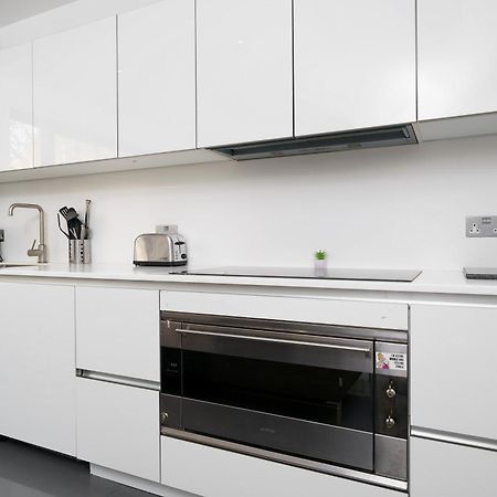 En-Suite Room In Zone 1 Londra Esterno foto